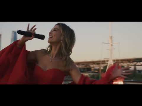 Delta Goodrem - Waltzing Matilda on board of Cunard's Queen Elizabeth