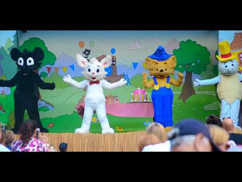 Lille-Skutts födelsedagskalas på Kolmården 2021 (Vr3) | Bamse show at Kolmarden Zoo