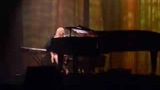 Tori Amos - Mountain