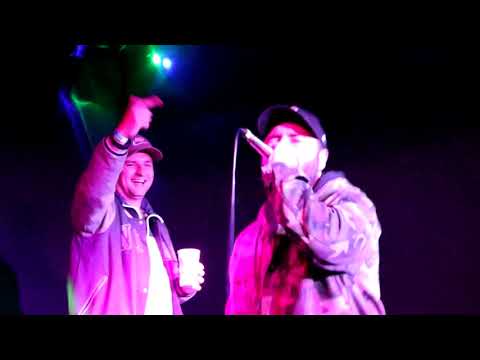 Dialektus freestyle battle selejtező! AWXO a mikrofonnál