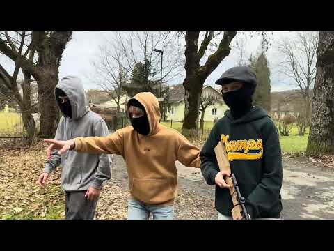 Monkey Mafia | Folge 1 Staffel 1