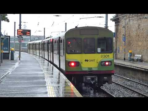 IÉ 8100 Class Dart Class Premier Leader Getting Dragged Away In Disgrace After A Electrical Failure