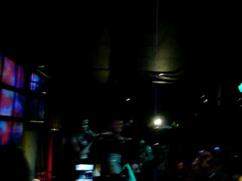 Booty Luv - Boogie 2Nite (Live Performance!)