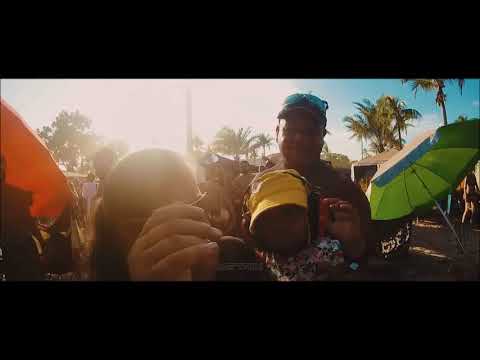 Astrix @ Universo Paralello #14