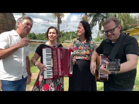 Valcir e Idione - Harpa De Davi (Cover) Part: Pastor Naldo e Cleia Straesser