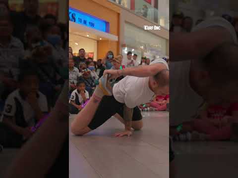 #freckles #dancebattle 3 TURFinc Santa's 2nd ann Dance Battle Westfield Culver City #turfinc #shorts