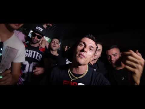 Carlytos Vela -  En Una Mano  -  SILENCIO A GRITOS