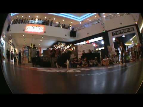 Floor Combat 2009 Bgirl - Battle 12 - Ally Vs Phat