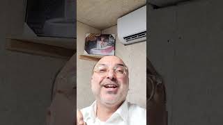 הסטנדאפיסט יהודה שוקרון בהזמנה מקורית למסיבת חנוכה המרכזית! (הרב רפאל זר) - התמונה מוצגת ישירות מתוך אתר האינטרנט יוטיוב. זכויות היוצרים בתמונה שייכות ליוצרה. קישור קרדיט למקור התוכן נמצא בתוך דף הסרטון