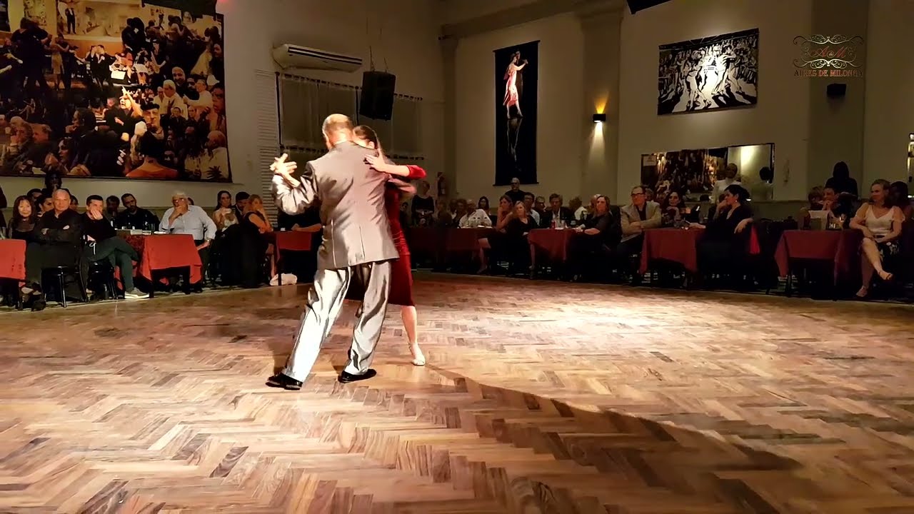 Pablo Bidart, Noelia Barsi, milonga Parakultural, tango Salón Canning