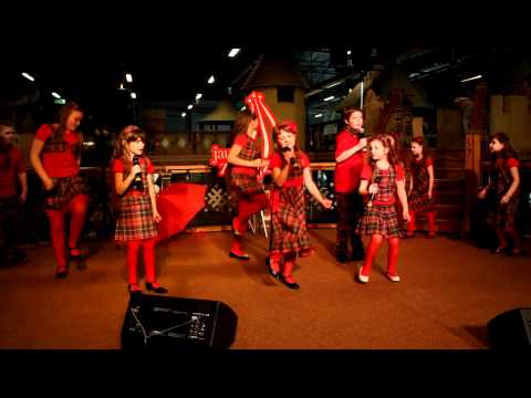 Popgrupa Lielā ,,ODZIŅA" ,,LĒKĀSIM!,, aut Inguna Cine