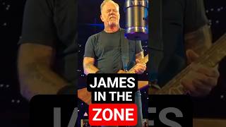 Download lagu JAMES HETFIELD IN THE ZONE NAILING NOTHING ELSE MATTERS SOLO (2026) #shorts #metallica mp3