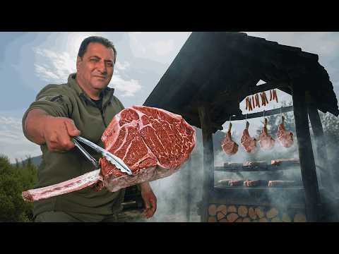 Dieser Texas BBQ-Grill kann kaum diese riesigen Tomahawk-Steaks halten!