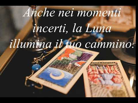 🌙 🌒The Moon in Tarot🌙 🌒  La Luna nei Tarocchi: Messaggio per il Tuo Subconscio