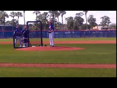 Jacob deGrom with a quick snare
