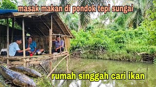 Download lagu COOKING AT A RIVERSIDE HOME mp3 Download lagu COOKING AT A RIVERSIDE HOME mp3