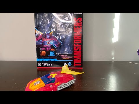 Transformers Stop Motion Reviews —#33 SS86 Voyager Class Hotrod