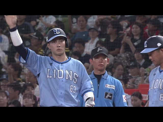 【5回裏】反撃開始!! ライオンズ・長谷川信哉 強烈な打球はレフトへのタイムリーヒットとなる!! 2025年8月13日 埼玉西武ライオンズ 対 福岡ソフトバンクホークス