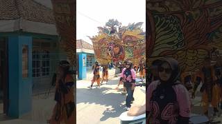 Download lagu Wow singa Depok jumbo #trendingshorts #karnaval #shortvideo #funny #singadepok #singadangdut mp3