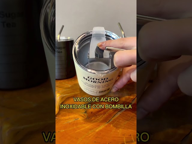 Vídeo relacionado con Paladone Taza de Viaje Batman - Tumbler Reutilizable para Café y Té, Termo para Viajes 450ml
