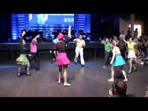 Frankie 100 - The Moose Maniacs