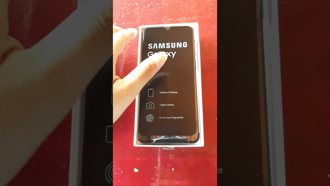 Samsung Galaxy A50 (2019) Unboxing