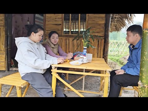 My went to apologize to Hang for what she had done, but Hang's attitude worried her.