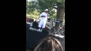 Mc magic live &quot;pretty girls&quot;