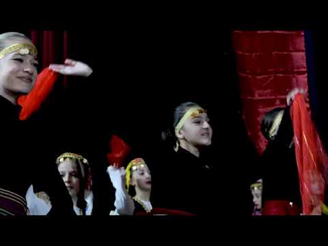 Keira Baku "Vallzon shqipja N'xhamadan" Ansambli Albanopolis