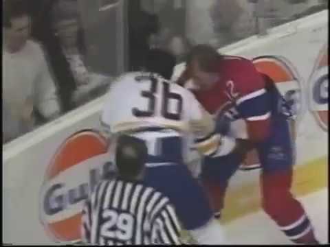 Mike Keane vs Matthew Barnaby