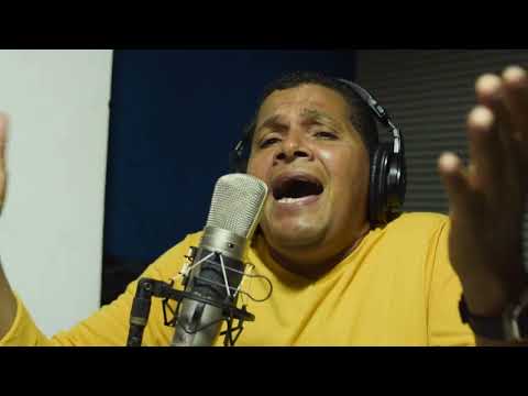 AMOR CRISTALINO - LUIS CORREA Y JUNIOR ARRIETA