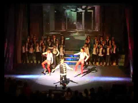 Femijet e Gezuar 2011 - Leart Shabani - Kam një Simpati.flv