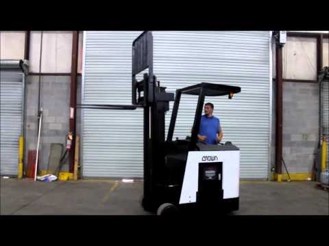 2001 Crown Rc 3000 Series Electric Ryder Forklift Model Rc3020 30 Capacity 4825 Lbs Max