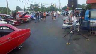 preview picture of video 'Flat Rock Big Boy Hot Rod Cruise (6-6-11)'