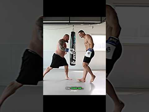 😱PRO KICKBOXER VS STRONGMAN PUNCH STRENGTH CHECK 🔥
