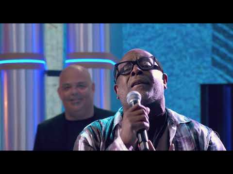 Caldeirão com Mion | Kleber Lucas emociona a todos cantando "Deus Cuida de Mim" no Sobe o Som.