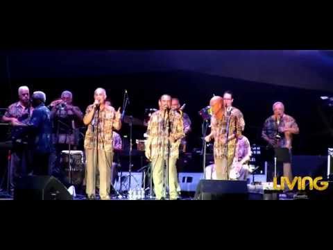Esos Ojitos Negros Charlie Aponte Con el Gran Combo de Puerto Rico LIVE