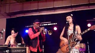 Kitty Daisy & Lewis - ( Baby ) Hold Me Tight - NEW CD'S on SUNDAY BEST  RECORDING -