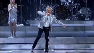 Rod Stewart Live in Zurich Having A Party