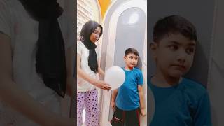 Download lagu Deba ne balloon fod deya🎈🤣 mp3