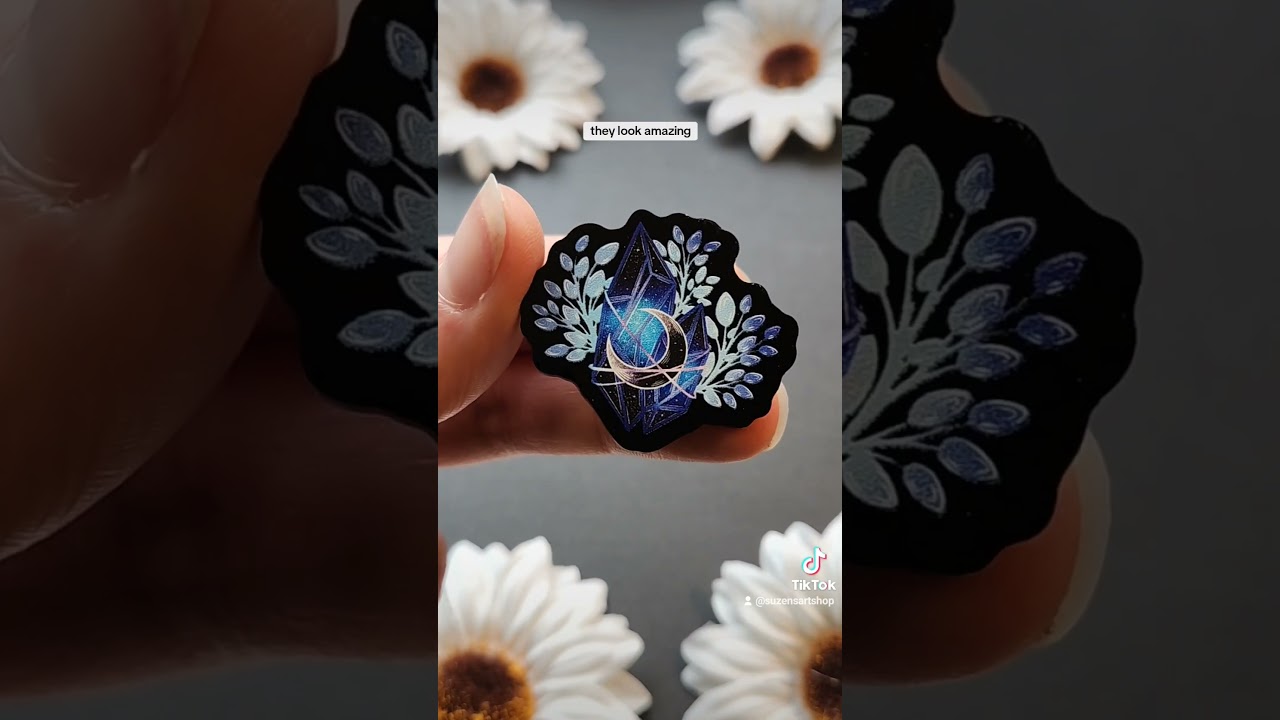 Here are all the new pins! #suzensartshop