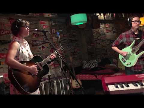 Nell Maynard & the Ampersands - Chess Piece (Original) (Live at the Complex SF)