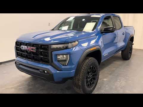 2026 GMC Canyon Crew Cab Short Box 4-Wheel Drive Elevation in Blue for sale at Davis GMC Buick Lethbridge in Lethbridge, AB