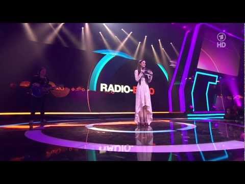ECHO 2013: Lenas Laudatio für den "Radio-Echo 2013"