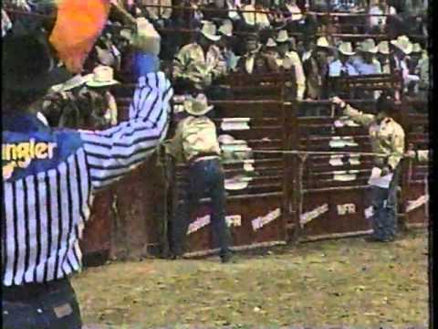 KishsGoldBuckleNFR1985BobbyD.MP4