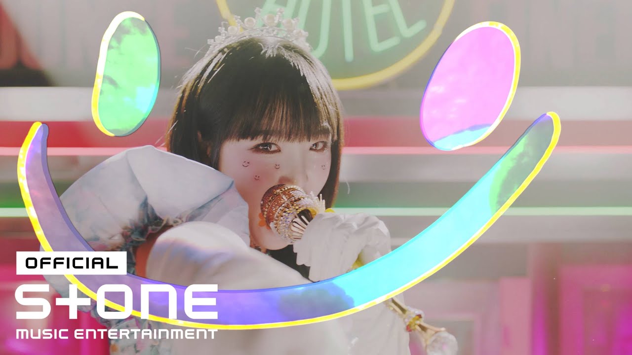 Yena ft. BIBI — Smiley