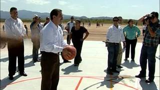 preview picture of video 'Gobernador Guillermo Padrés en gira de trabajo por Rayón. 07-07-2011'