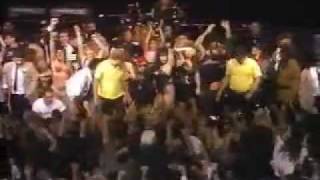 Leslie West & Sam Kinison -  Wild Thing LIVE!