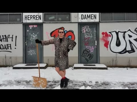 SCHERBENVIERTEL - Schneeschiam (Official Video)