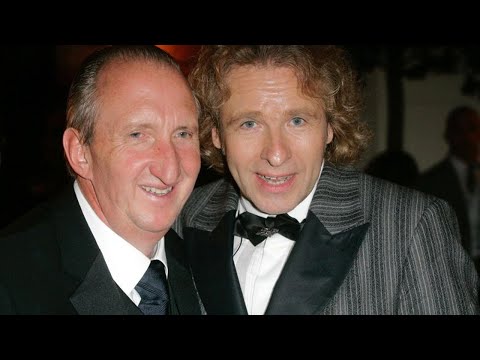 Gottschalk und Krüger Briefe ihrer "Apostel" vor, wie sie ihre Hörer nennen